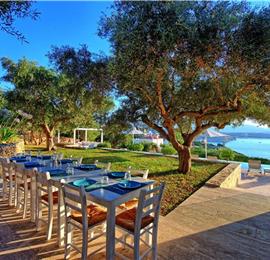 5 bedroom luxury villa with infinity pool, sea views and tennis court near Chania, sleeps 10